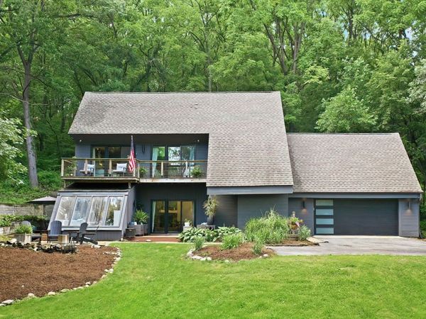 118 Brookbridge Road, Trout Valley, IL 60013