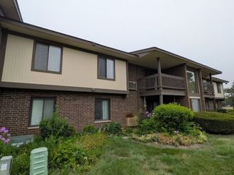 596 Somerset Lane Crystal Lake, IL 60014