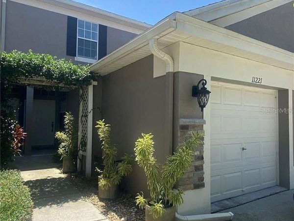 TAMPA, FL 33626
