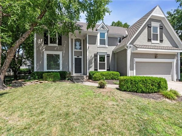 5316 W 139TH Terrace, Overland Park, KS 66224