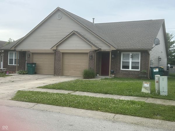 1029/1033 Wild Ivy Trail , Franklin, IN 46131