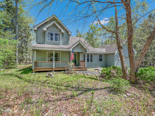 67 Bender Road , Gouldsboro, PA 18424