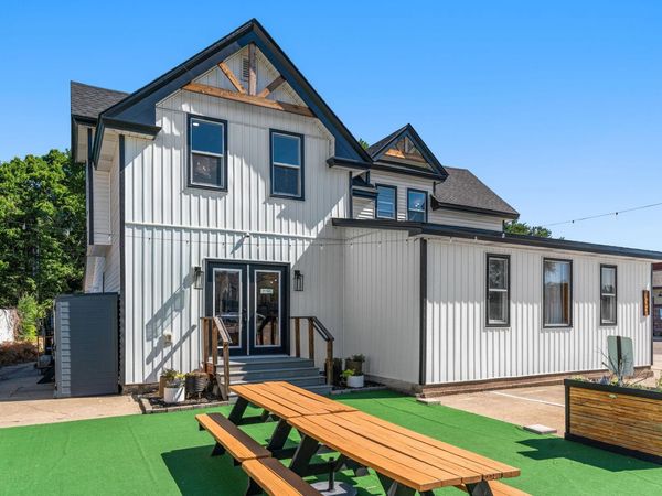 623 E Main Street , Anoka, MN 55303