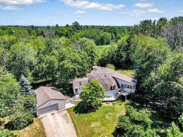 22513 Sunrise Road NE, Stacy, MN 55079