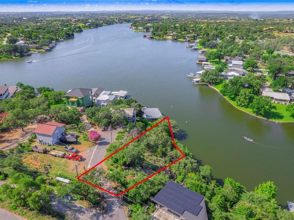 150 Lower Skyline DR, Sunrise Beach, TX 78643