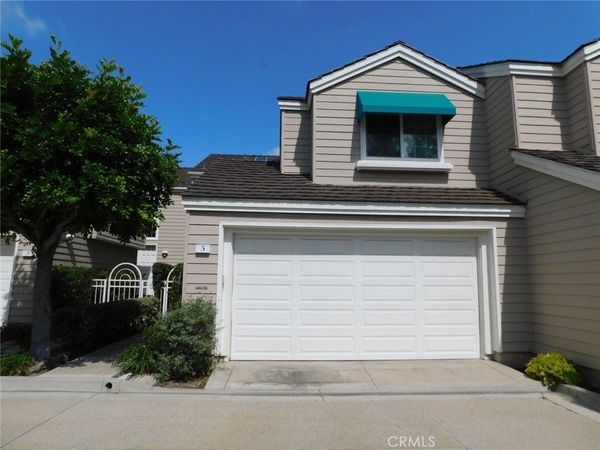 5 Lakefront , Irvine, CA 92604