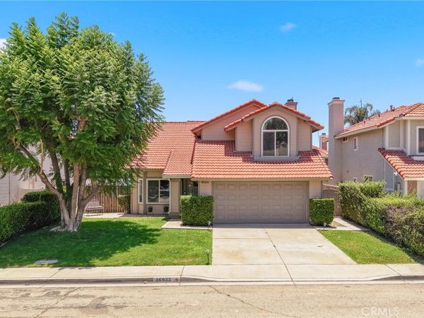 16933 Farwell , Fontana, CA 92336