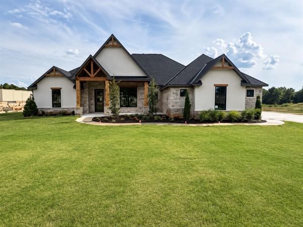 11824 Setenta Grove Circle, Oklahoma City, OK 73150