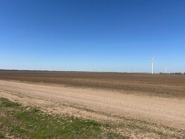 Bender Road , Newkirk, OK 74647