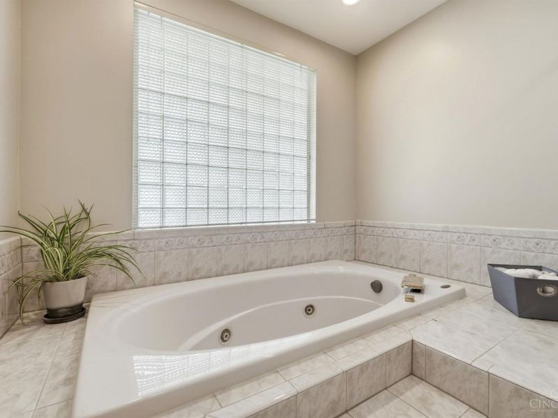 3475 McFarlan Road, Cincinnati, OH 45211 Photo 43