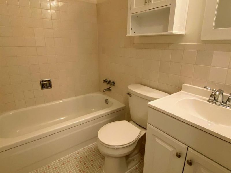 4960 Ridge Avenue, Cincinnati, OH 45209 Photo 10