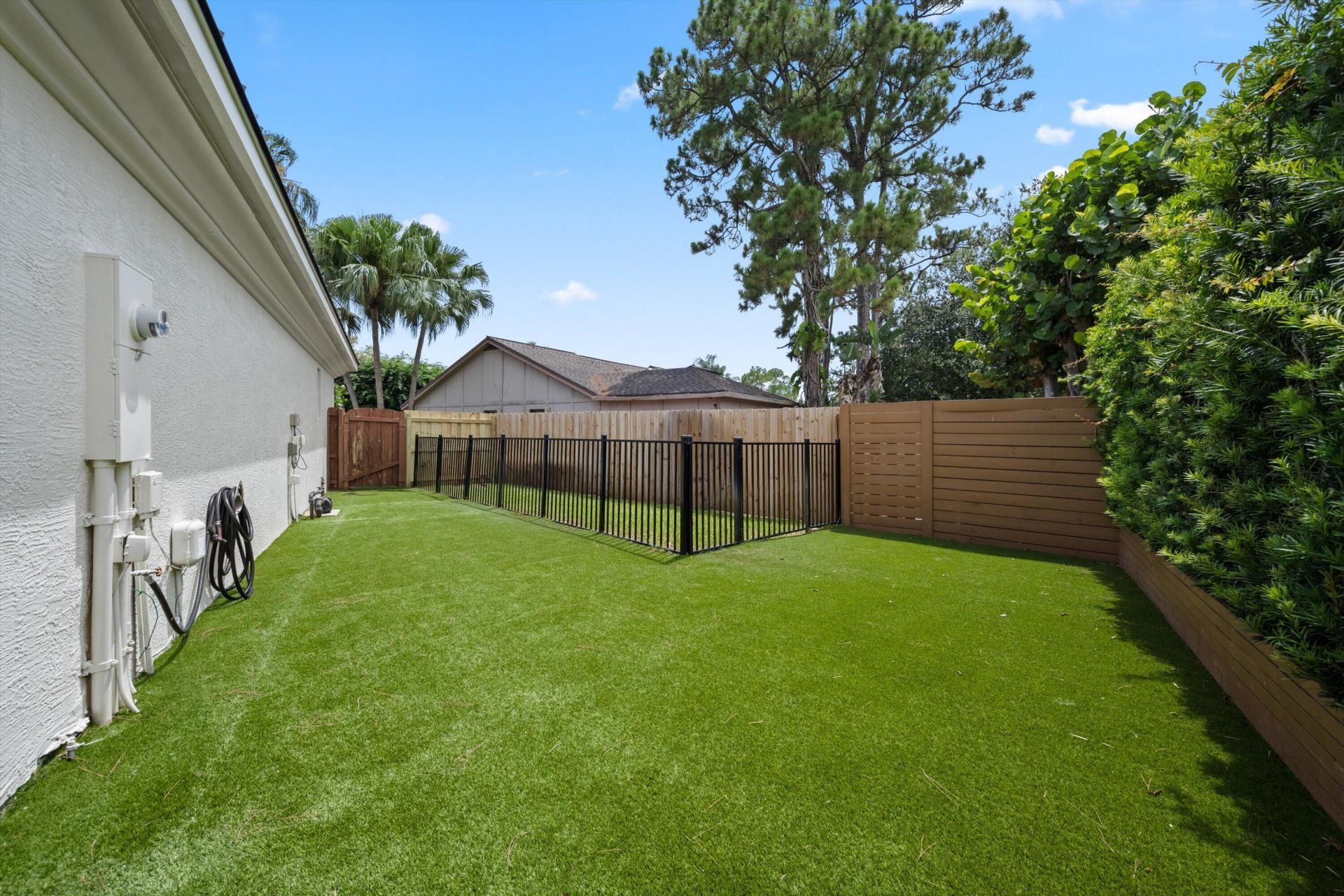 404 Indigo Avenue, Wellington, FL 33414 Photo