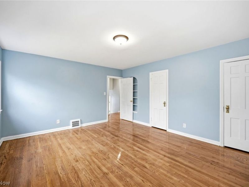 3870 Silsby Road , University Heights, OH 44118 Photo 26