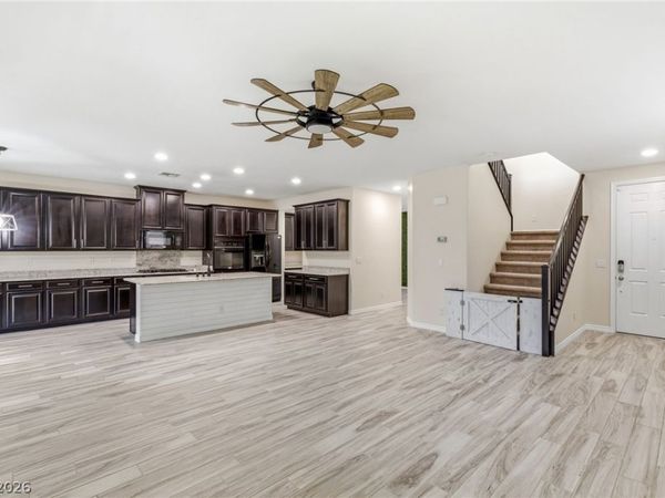 12437 Mosticone Way , Las Vegas, NV 89141