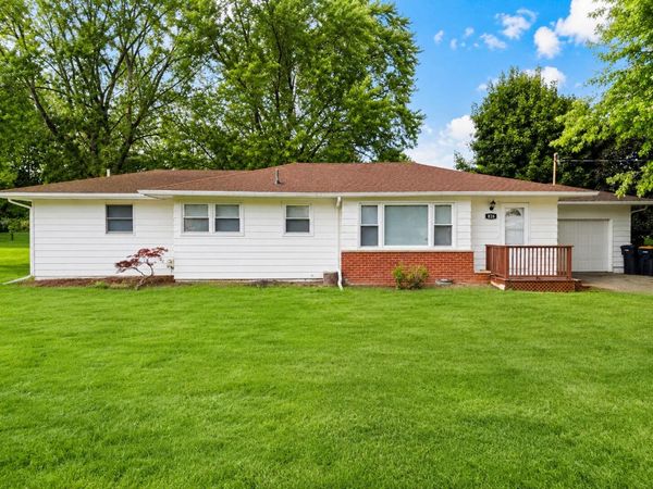 826 E Vernon Street, Manchester, MI 48158