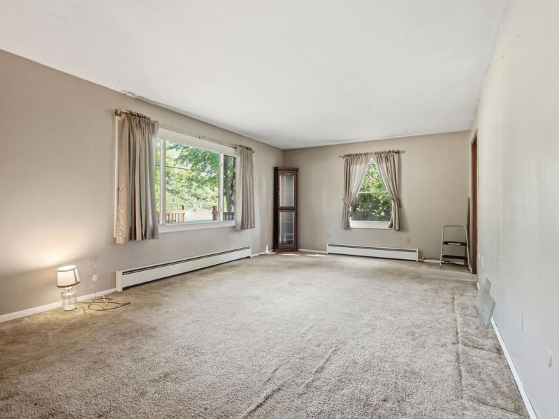 5890 Springfield Xenia Road, Springfield, OH 45502 Photo 8