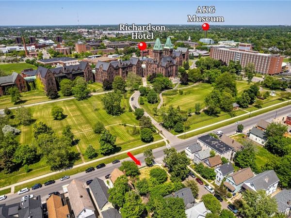411 Forest Avenue , Buffalo, NY 14213