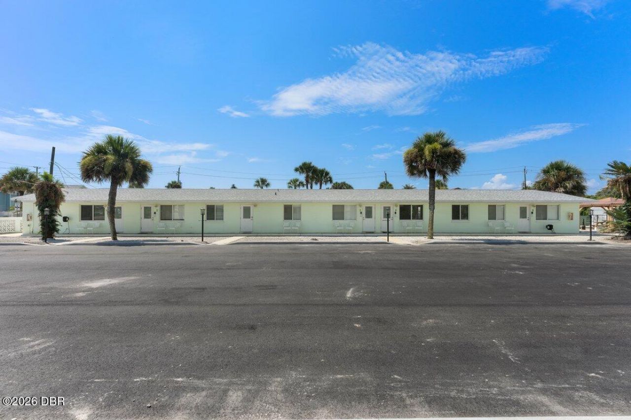 1708 S Atlantic Avenue, New Smyrna Beach, FL 32169 Photo