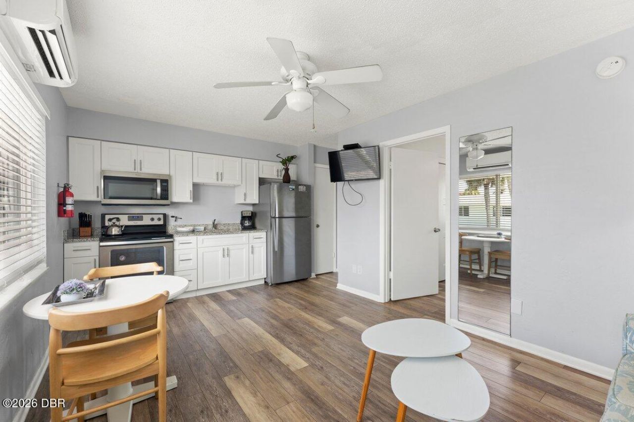1708 S Atlantic Avenue, New Smyrna Beach, FL 32169 Photo