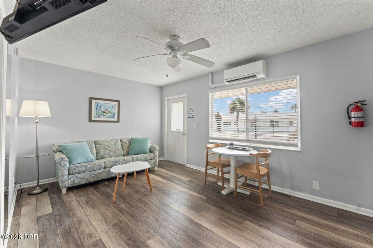1708 S Atlantic Avenue, New Smyrna Beach, FL 32169 Photo