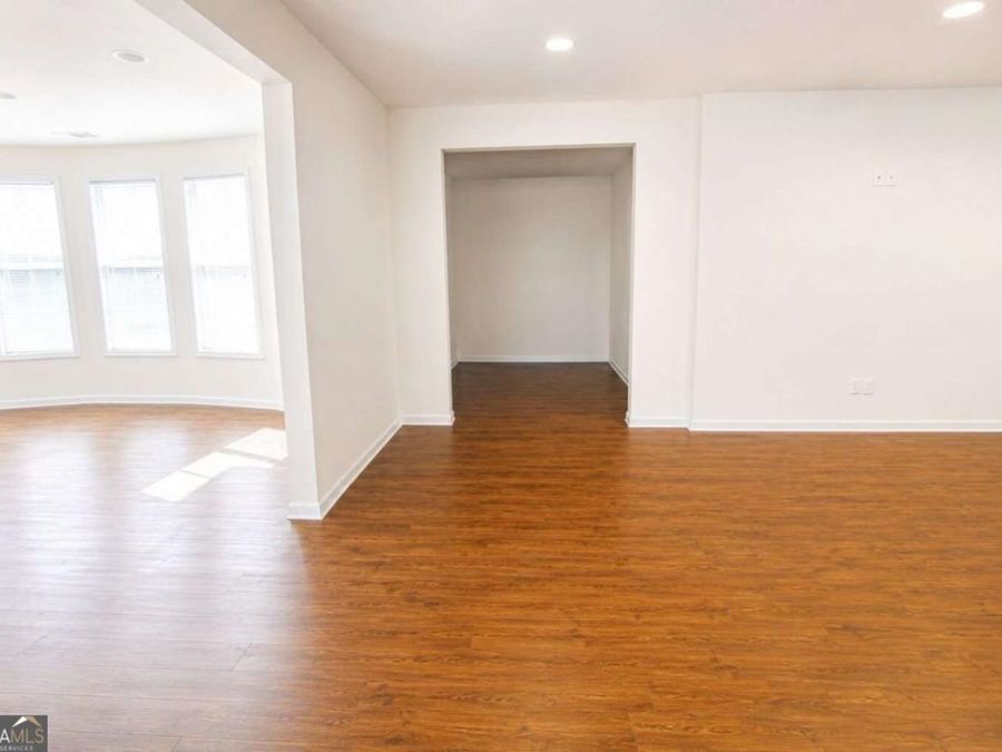 Property Image 83