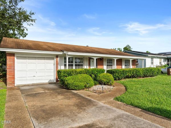 1805 Clay Avenue , Panama City, FL 32405
