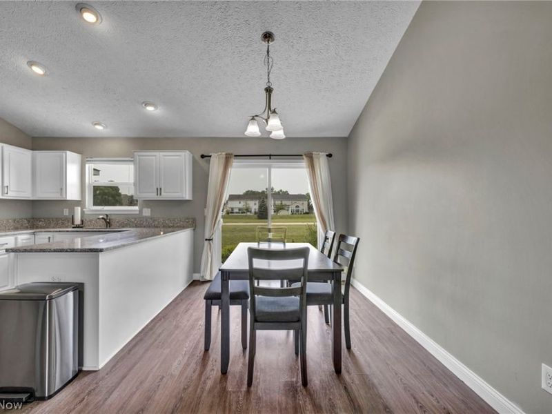6108 Greenview Trail, North Ridgeville, OH 44039 Photo 17