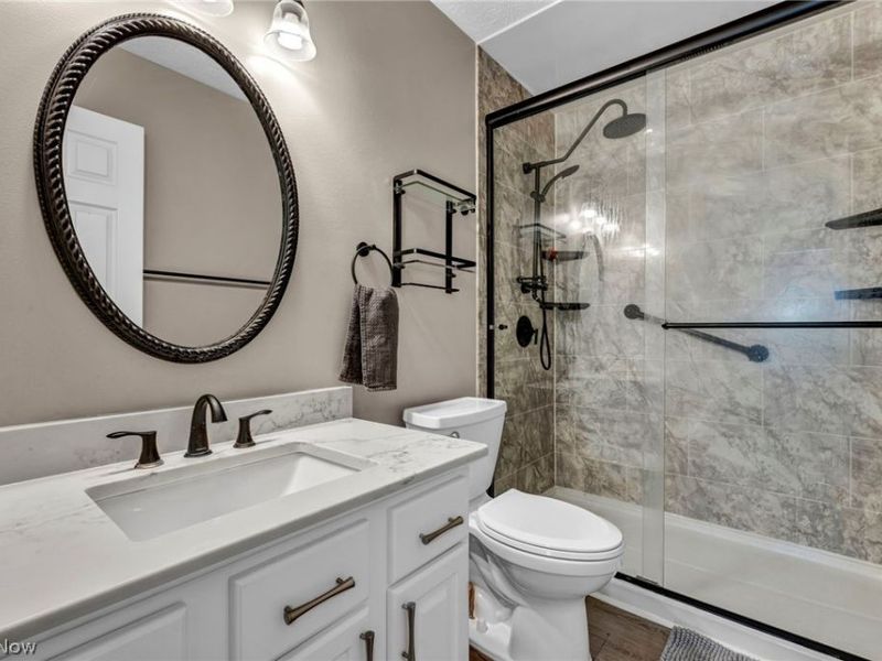 6108 Greenview Trail, North Ridgeville, OH 44039 Photo 9