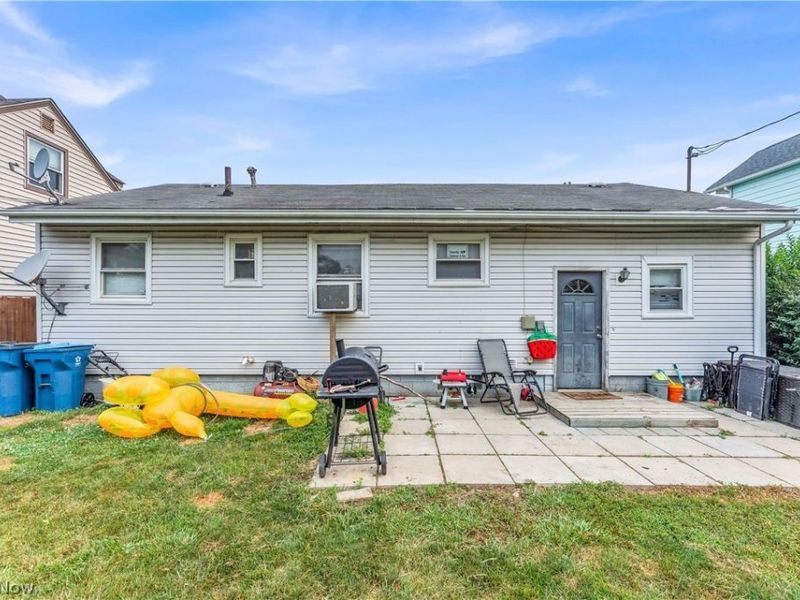 1950 E 30th Street, Lorain, OH 44055 Photo 18
