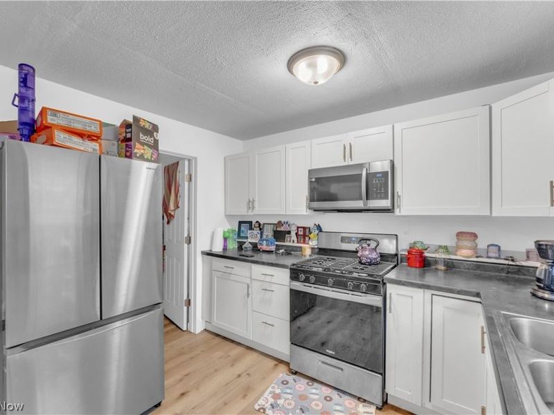 1950 E 30th Street, Lorain, OH 44055 Photo 4
