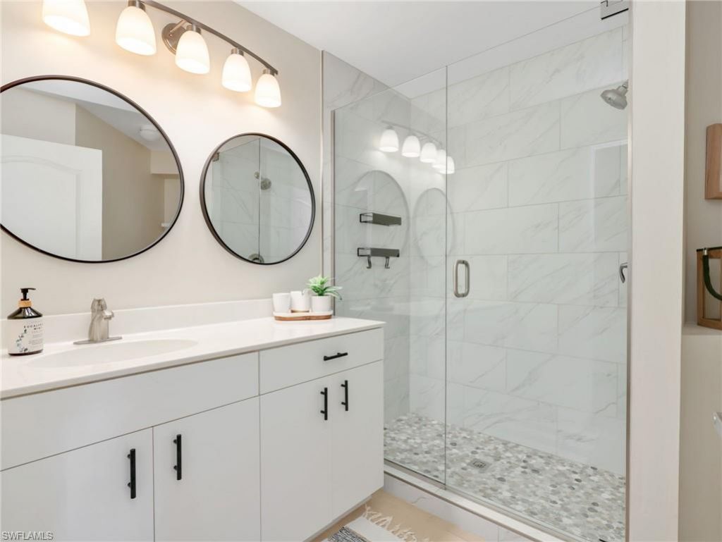 1295 Sweetwater Cv, Unit 8201, Naples, FL 34110 Photo