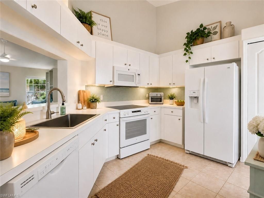 1295 Sweetwater Cv, Unit 8201, Naples, FL 34110 Photo