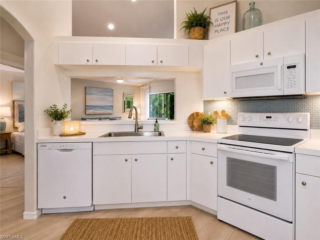 1295 Sweetwater Cv, Unit 8201, Naples, FL 34110 Photo