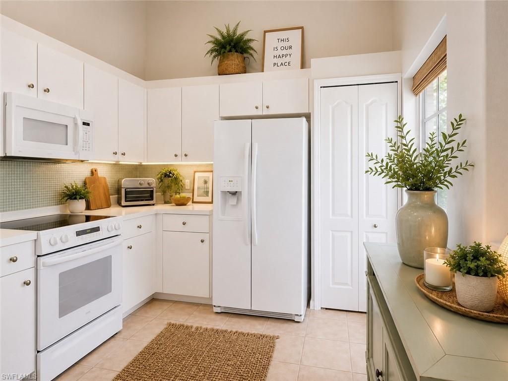 1295 Sweetwater Cv, Unit 8201, Naples, FL 34110 Photo