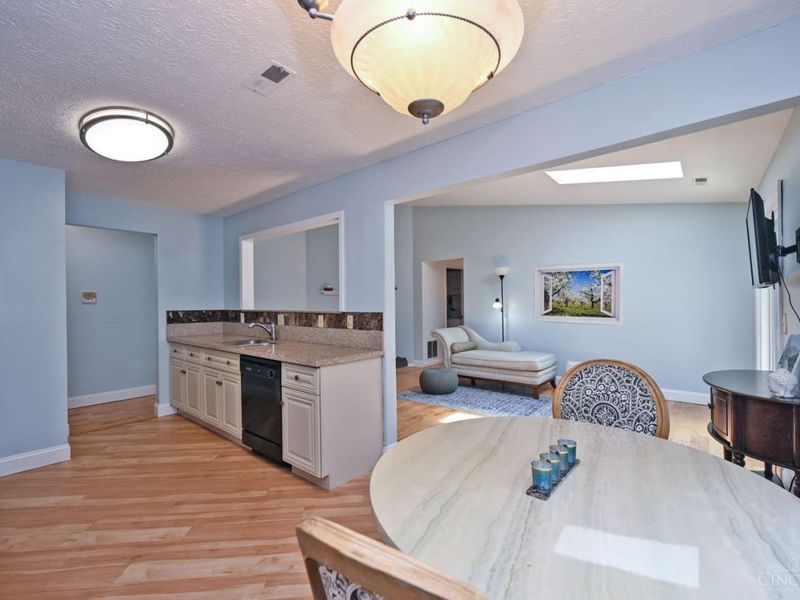 1605 Gelhot Drive, Unit 66, Fairfield, OH 45014 Photo 9