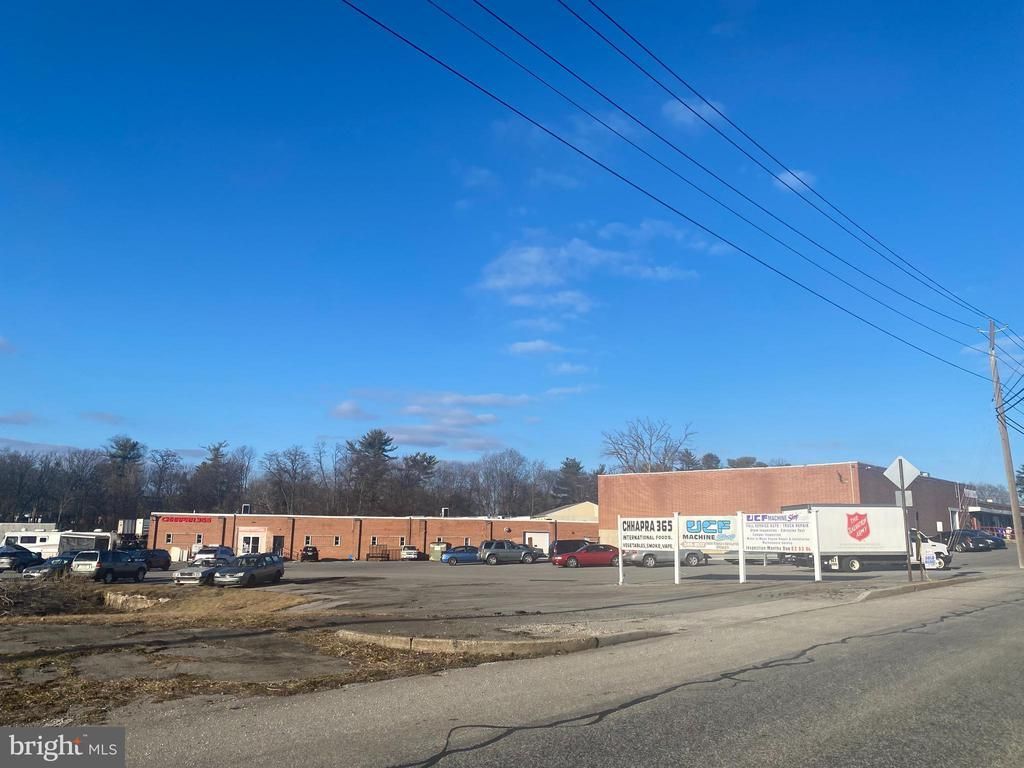 469 E NORTH STREET , CARLISLE, PA 17013