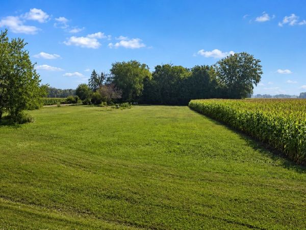 W6675 Rubidell Rd, Milford, WI 53094