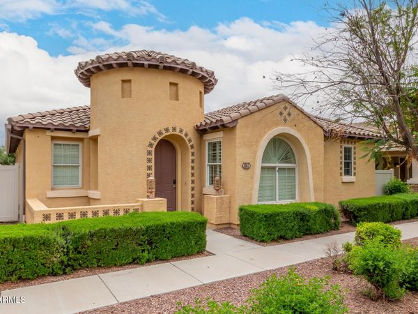 1162 S AGNES Lane, Gilbert, AZ 85296
