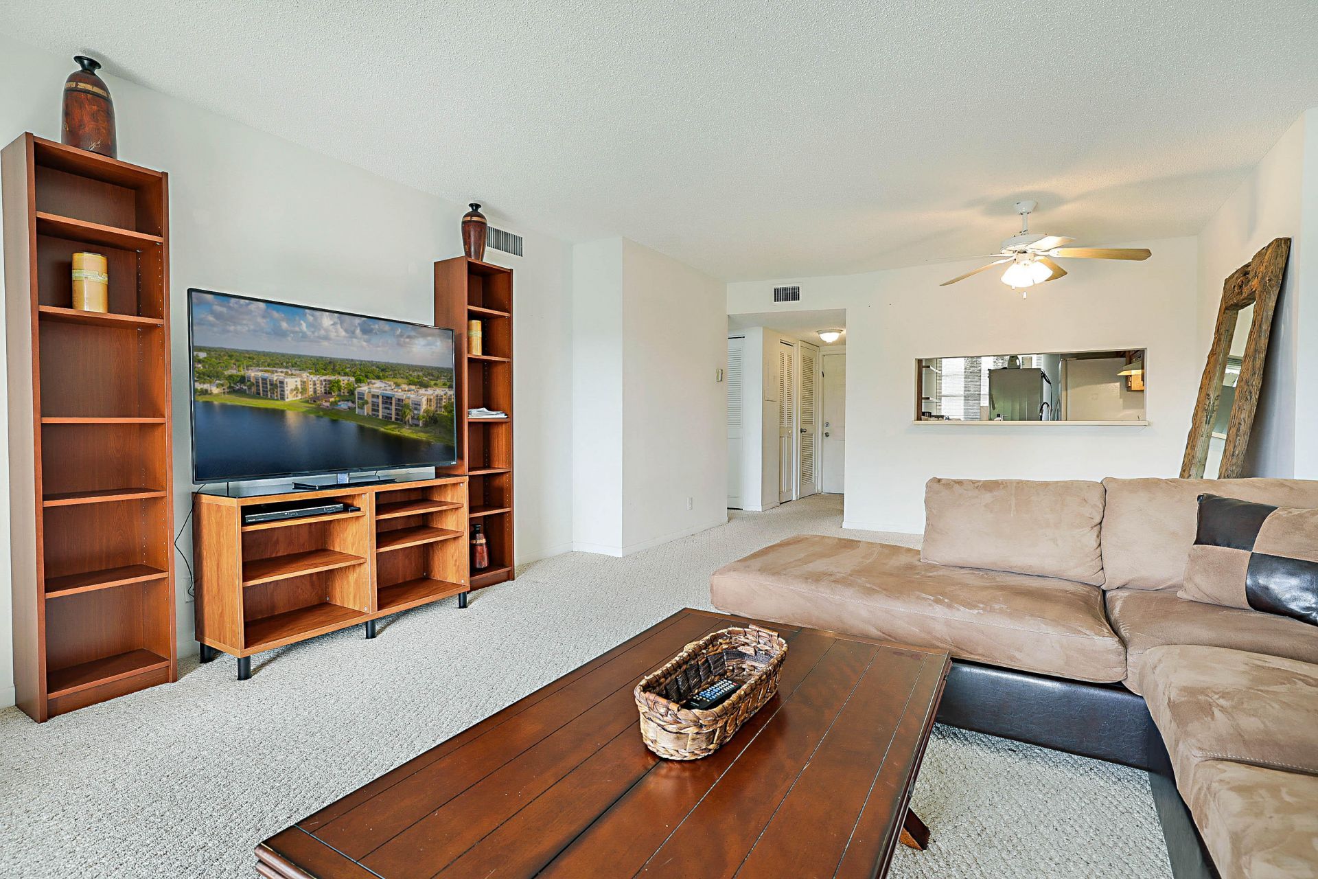 6475 W Oakland Park Boulevard, Unit 505, Lauderhill, FL 33313 Photo