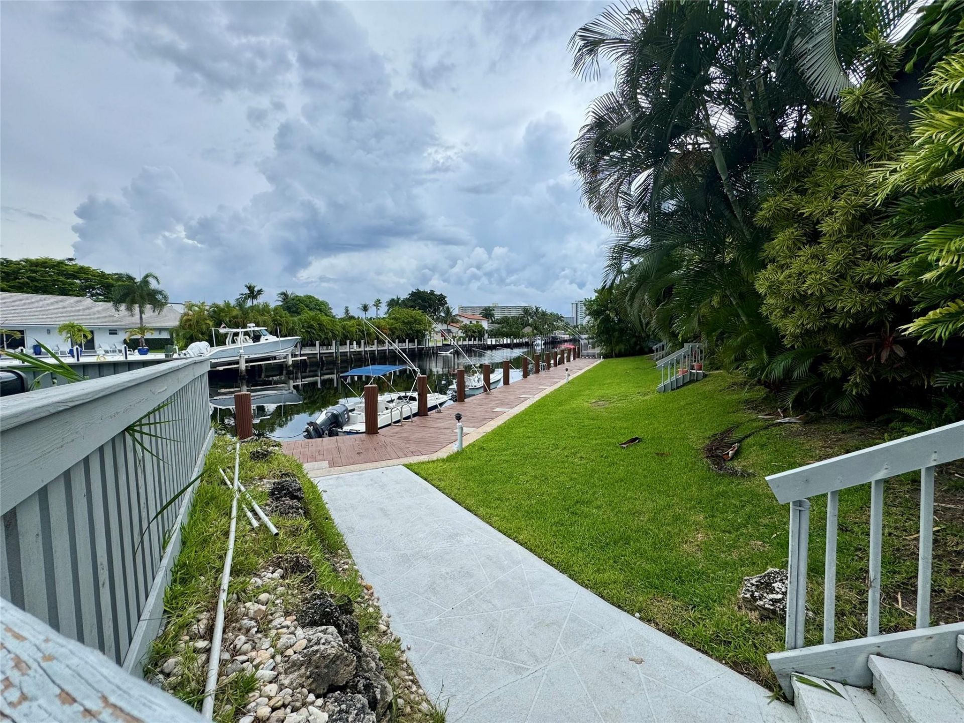 2801 NE 33rd Court, Unit 206, Fort Lauderdale, FL 33306 Photo