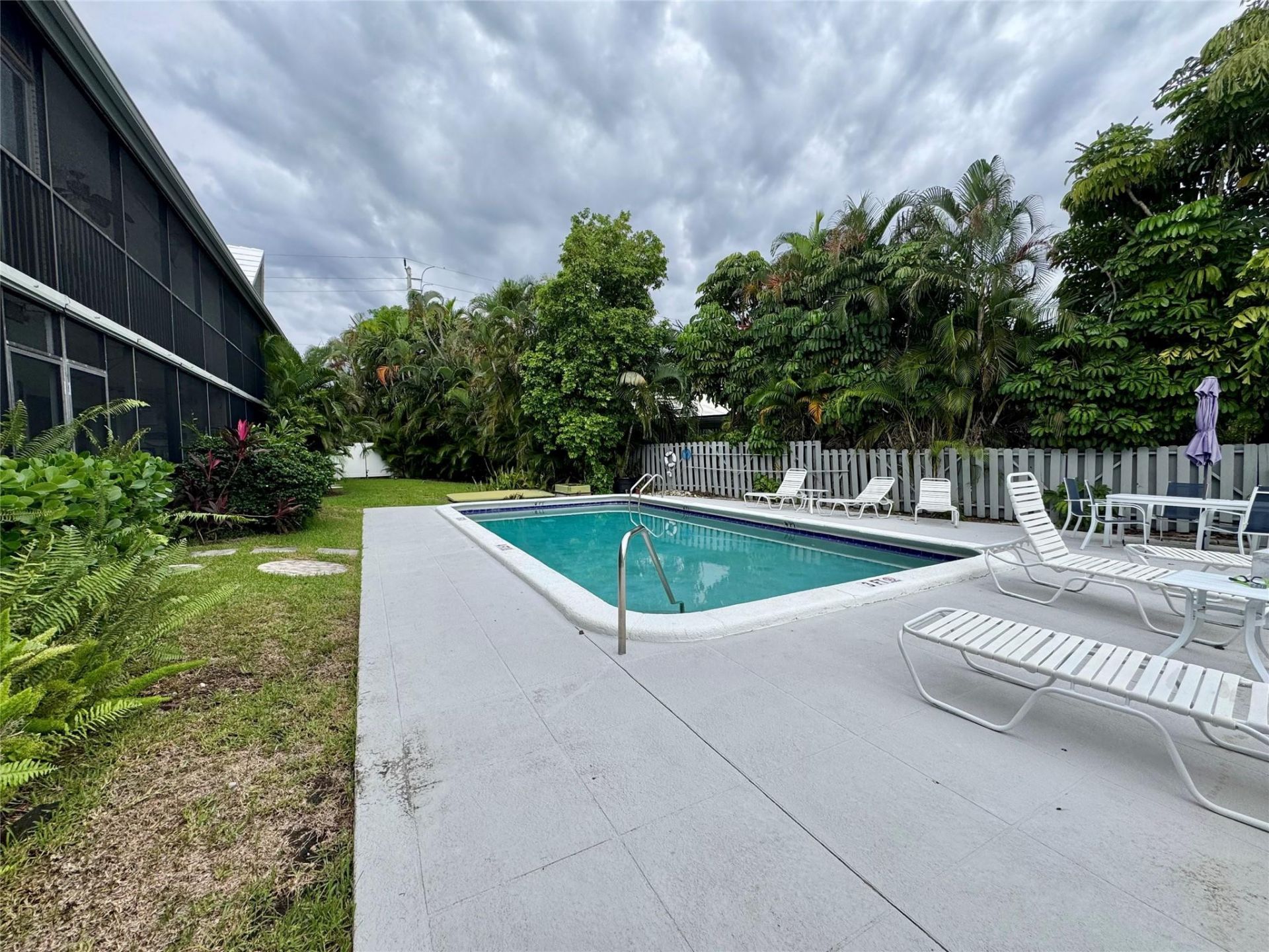 2801 NE 33rd Court, Unit 206, Fort Lauderdale, FL 33306 Photo