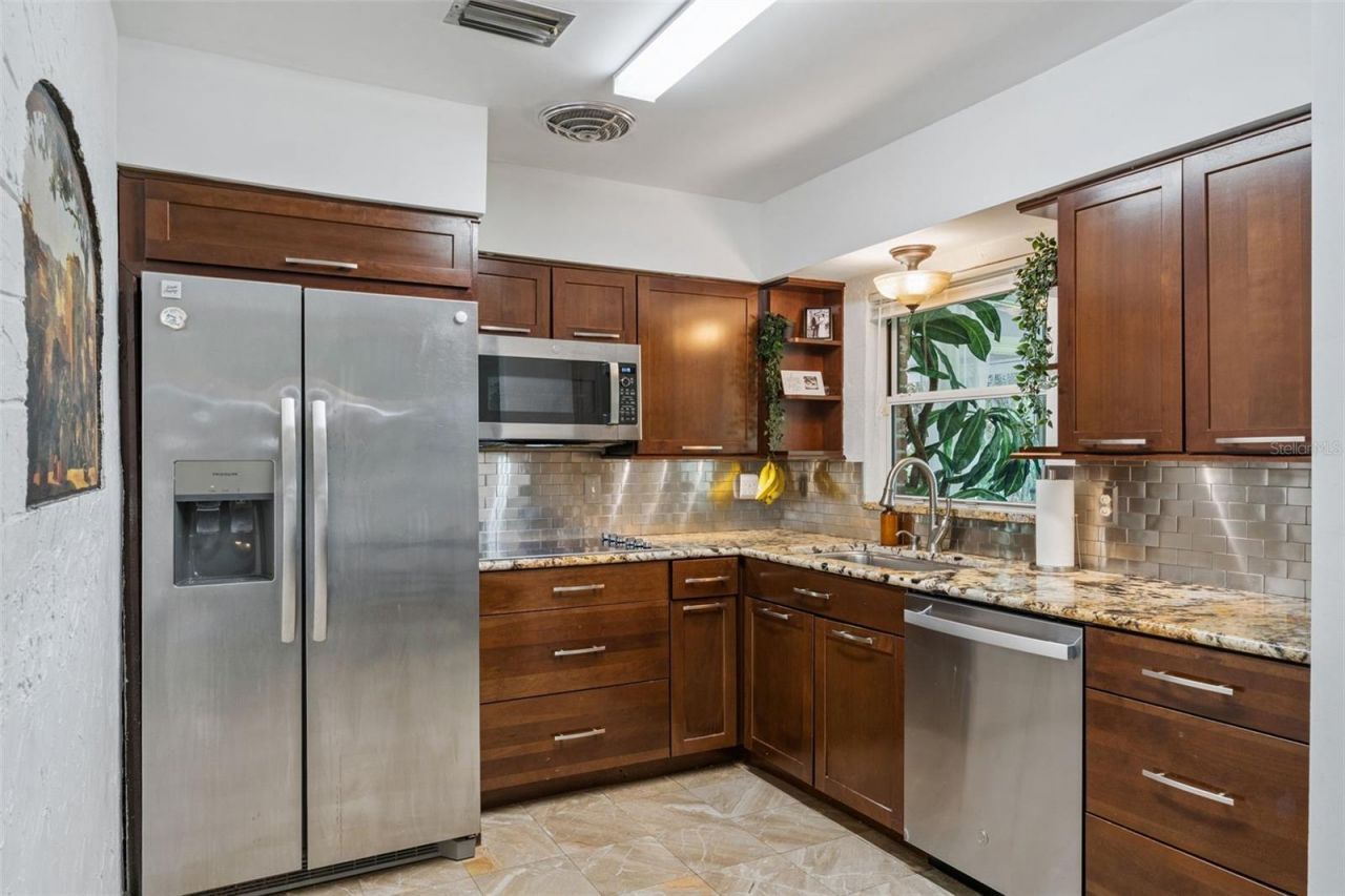 812 Agnes Drive , Altamonte Springs, FL 32701 Photo