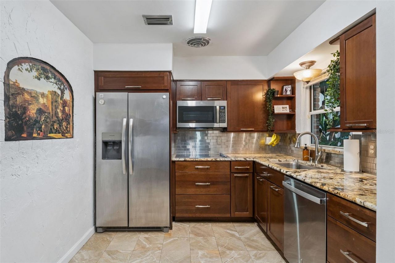 812 Agnes Drive , Altamonte Springs, FL 32701 Photo