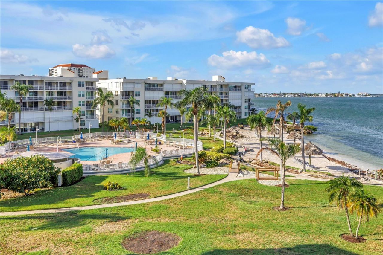 6001 Bahia Del Mar Circle, Unit 428, Saint Petersburg, FL 33715 Photo