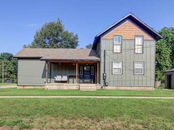 48 Ferry Street , Prophetstown, IL 61277