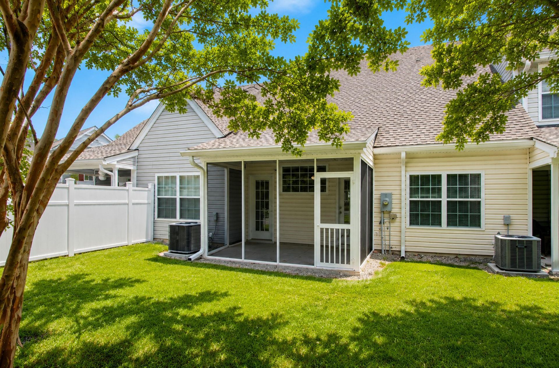 103 Davenport Street Photo 23