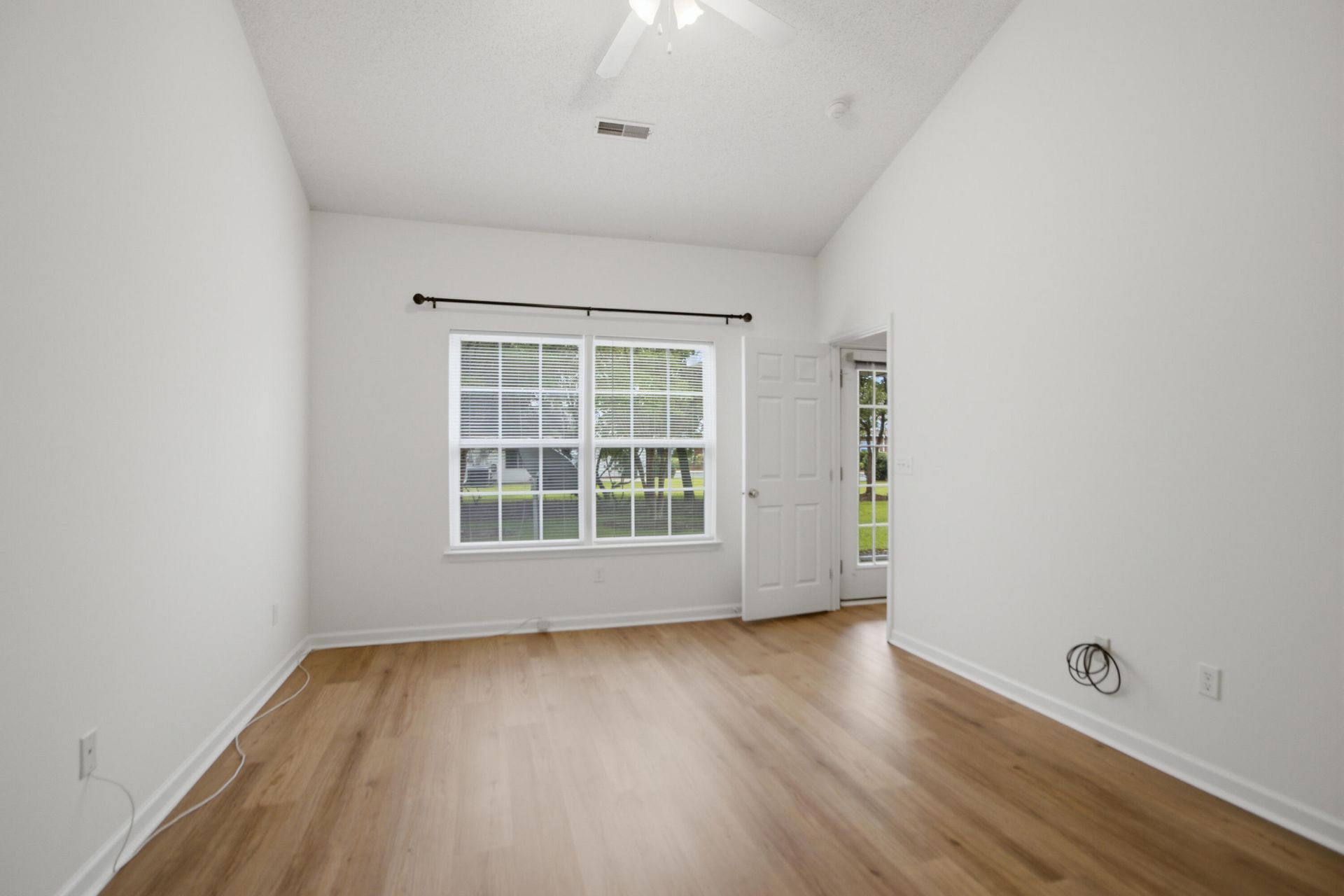 103 Davenport Street Photo 25