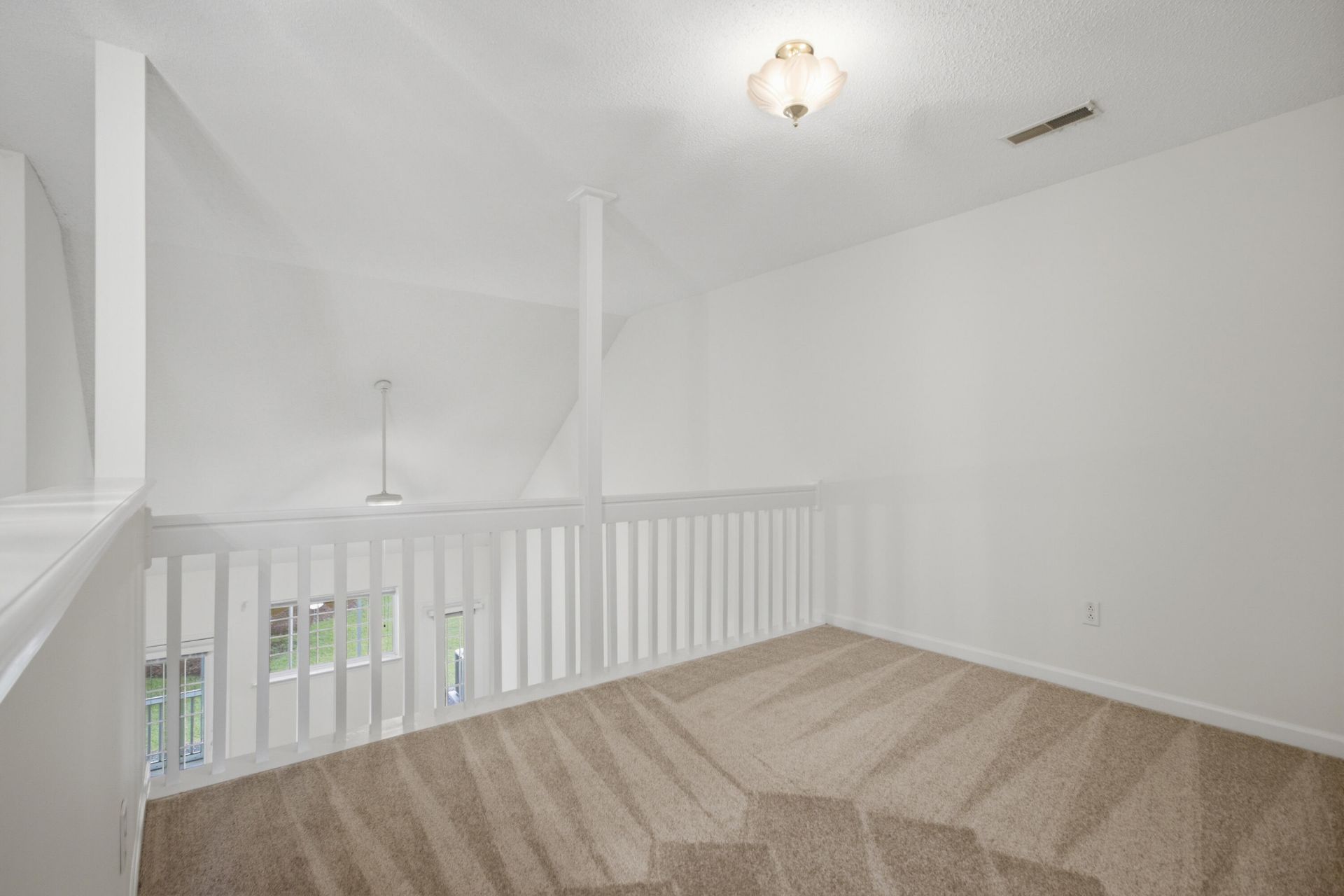 103 Davenport Street Photo 33
