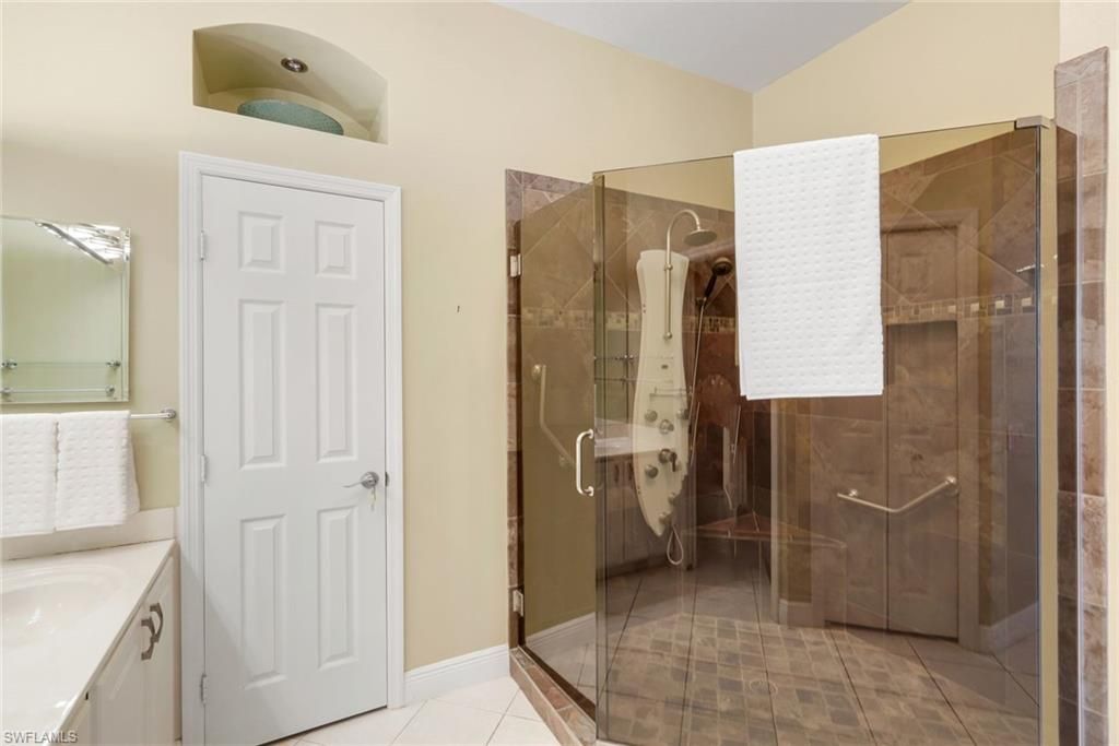 1814 Leamington Ln, Naples, FL 34109 Photo