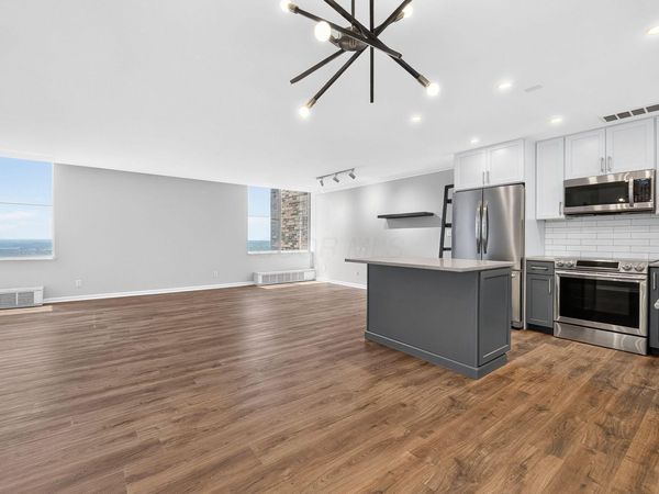 1000 Urlin Avenue, Unit 1415, Columbus, OH 43212